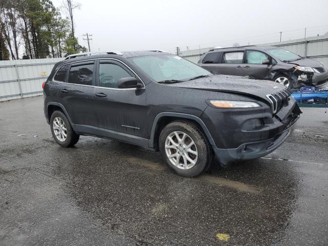 1C4PJLCB1GW138146 Jeep Cherokee Latitude