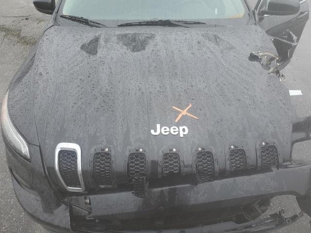 1C4PJLCB1GW138146 Jeep Cherokee Latitude