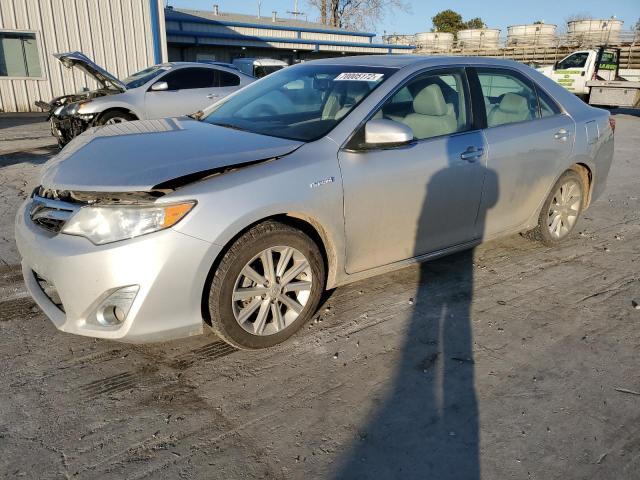 2014 Toyota Camry Hybrid 