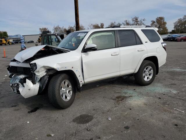 Salvage cars for sale from Copart Colton, CA: 2022 Toyota 4runner SR