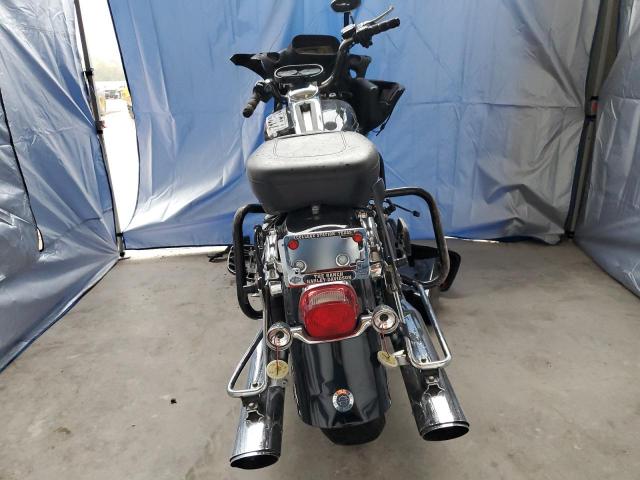 2011 HARLEY-DAVIDSON FLTRU 1HD1KGM10BB626955