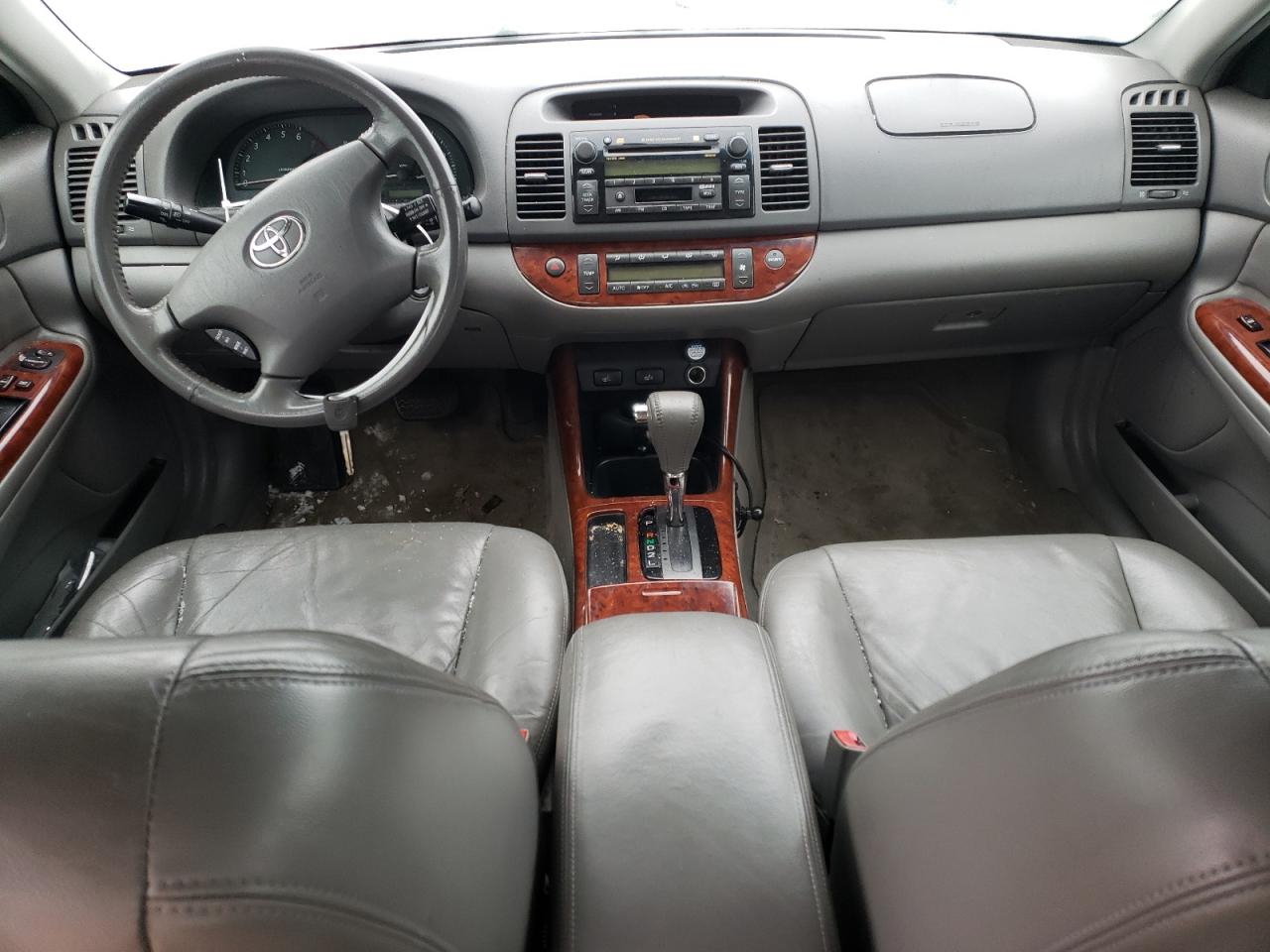 2003 Toyota Camry Le VIN: 4T1BE30K73U761422 Lot: 71673282