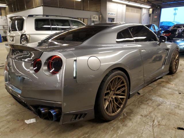 2017 NISSAN GT-R PREMI - JN1AR5EF2HM820267