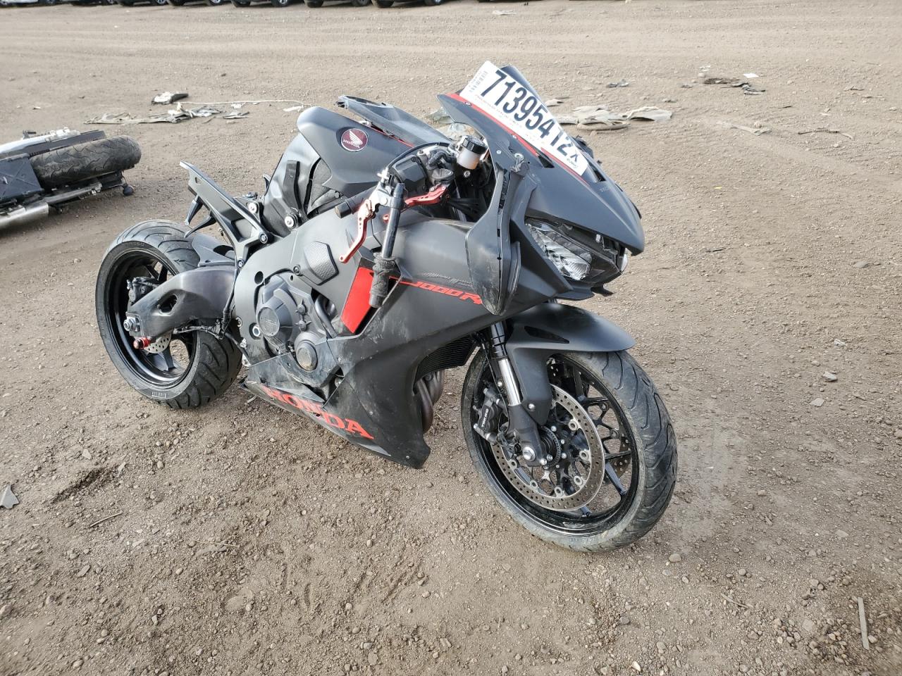 JH2SC7712JK100749 HONDA CBR1000 RR 2018
