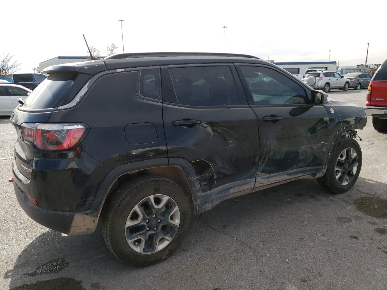 2018 Jeep Compass Trailhawk VIN: 3C4NJDDB7JT207477 Lot: 70109175