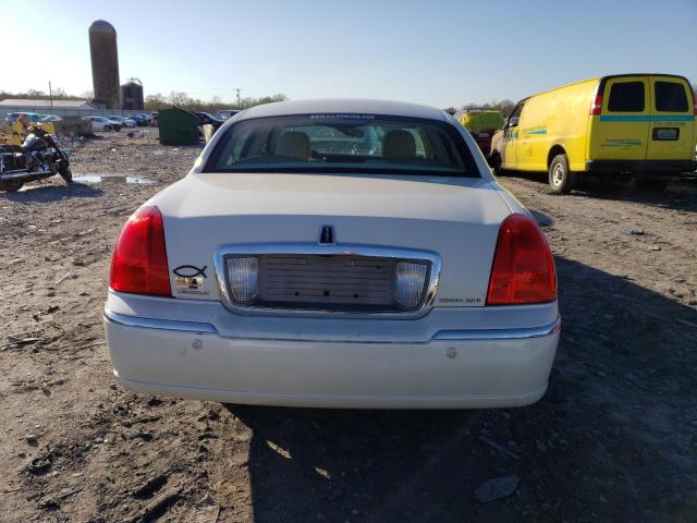 1LNHM83W54Y664917 Lincoln TOWNCAR