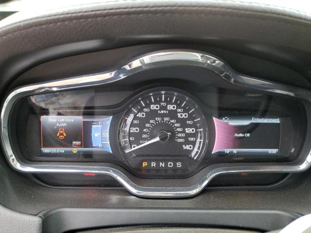 2LMHJ5AT1GBL02573 Lincoln MKT