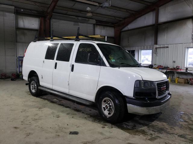 1GTW7AFFXG1902070 GMC Savana