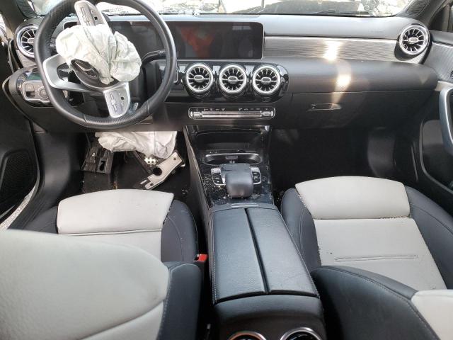 WDD3G4EB6KW032029 Mercedes-Benz A 220