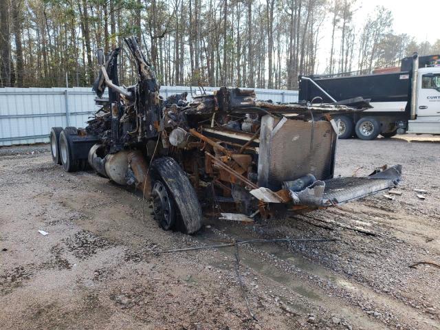 Salvage cars for sale from Copart Charles City, VA: 2006 Kenworth Construction