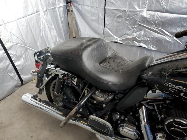 2011 HARLEY-DAVIDSON FLTRU 1HD1KGM10BB626955