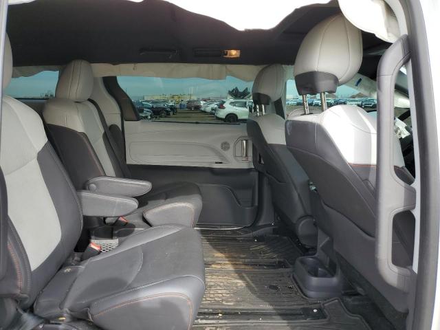 2021 TOYOTA SIENNA XSE 5TDXSKFC1MS002543