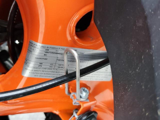 2021 KTM 890 DUKE R - VBKTU9404MM806193