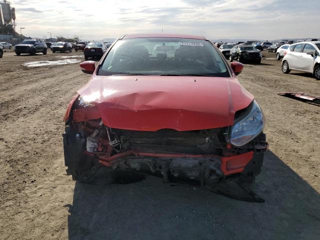 1FADP3F2XEL374442 Ford FOCUS SE