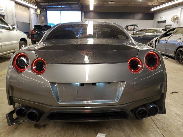 2017 NISSAN GT-R PREMI - JN1AR5EF2HM820267