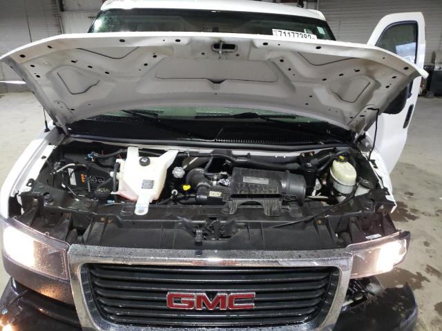 1GTW7AFFXG1902070 GMC Savana