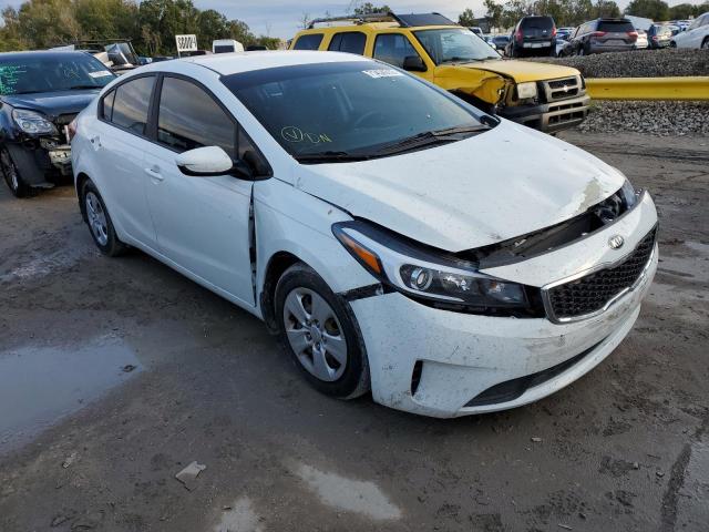 3KPFK4A78JE239215 KIA Forte
