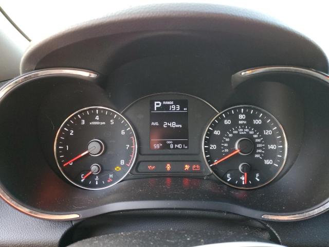 3KPFK4A78JE239215 KIA Forte