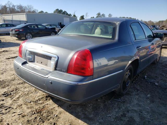 1LNHM82W35Y668550 Lincoln Town Car Signature Limited