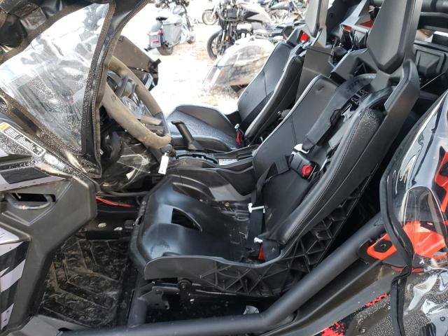 2022 CAN-AM MAVERICK X - 3JBVGAY41NE003411