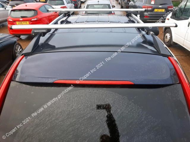 YV1CZ7146B1572475 Volvo Xc90 Se Aw