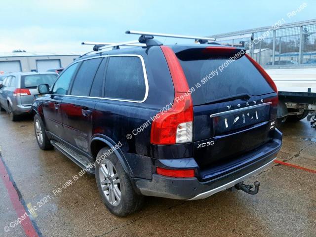 YV1CZ7146B1572475 Volvo Xc90 Se Aw