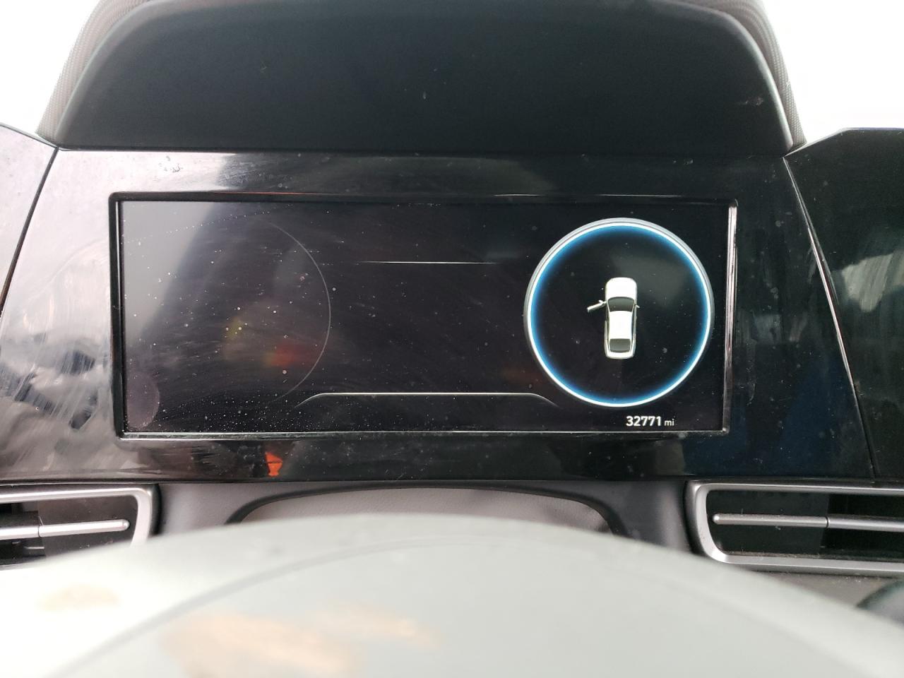 2021 Hyundai Elantra - Image 9