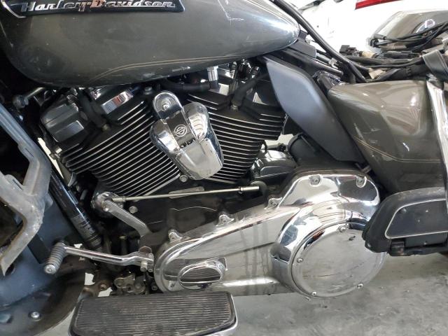 2018 HARLEY-DAVIDSON FLTRU - 1HD1KGD11JB657579