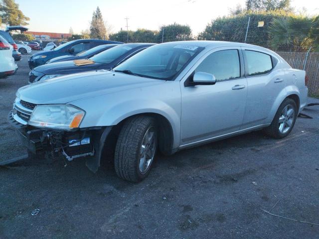 2011 Dodge Avenger Lux