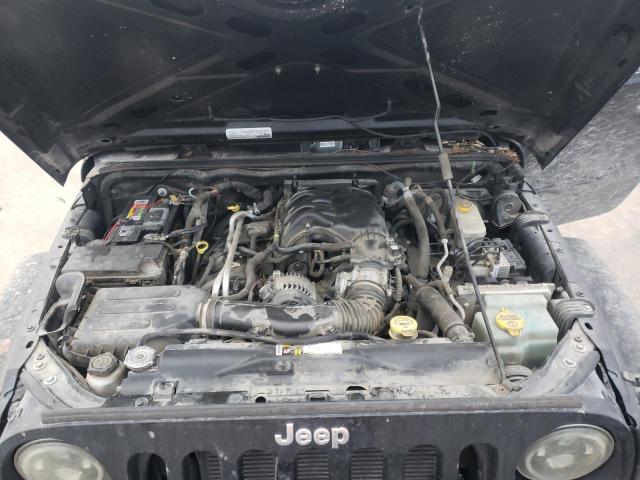 1C4AJWAG0GL124617 Jeep Wrangler Sport