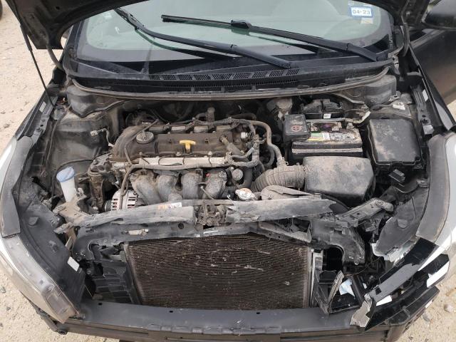 3KPFK4A71JE228492 KIA FORTE LX
