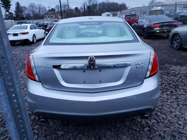 1LNHL9ER2CG805429 Lincoln MKS