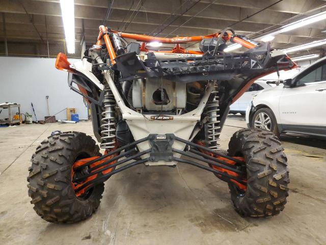 2021 CAN-AM MAVERICK X - 3JBVVAV45MK002336