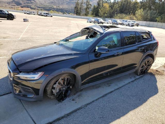 2020 Volvo V60 Cross Country T5