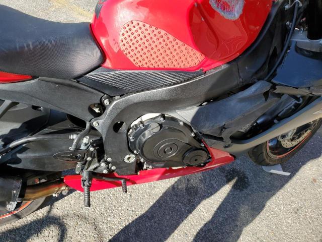 2016 SUZUKI GSX-R600 - JS1GN7FA6G2100279