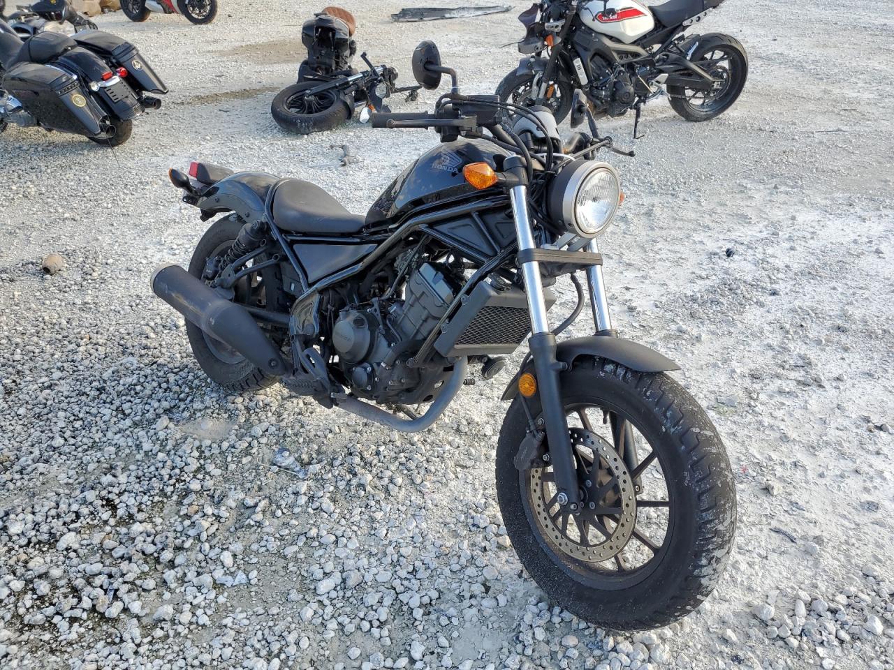 MLHNC5305J5100408 HONDA CMX300 2018