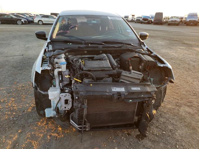 2016 VOLKSWAGEN JETTA SE - 3VWD67AJ3GM326315