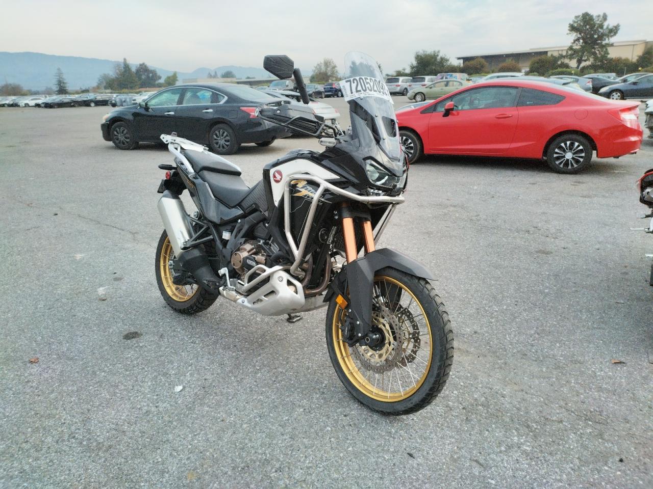 JH2SD1049MK100475 HONDA CRF1100 D4 2021
