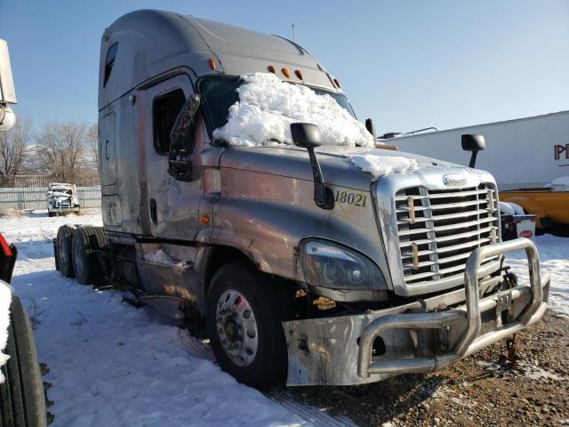 Freightliner Vehiculos salvage en venta: 2013 Freightliner Cascadia 1