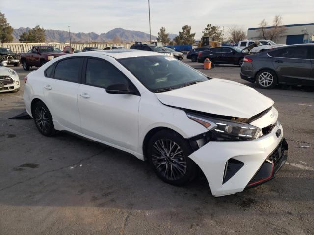 3KPF54AD6NE440596 KIA Forte Gt Line