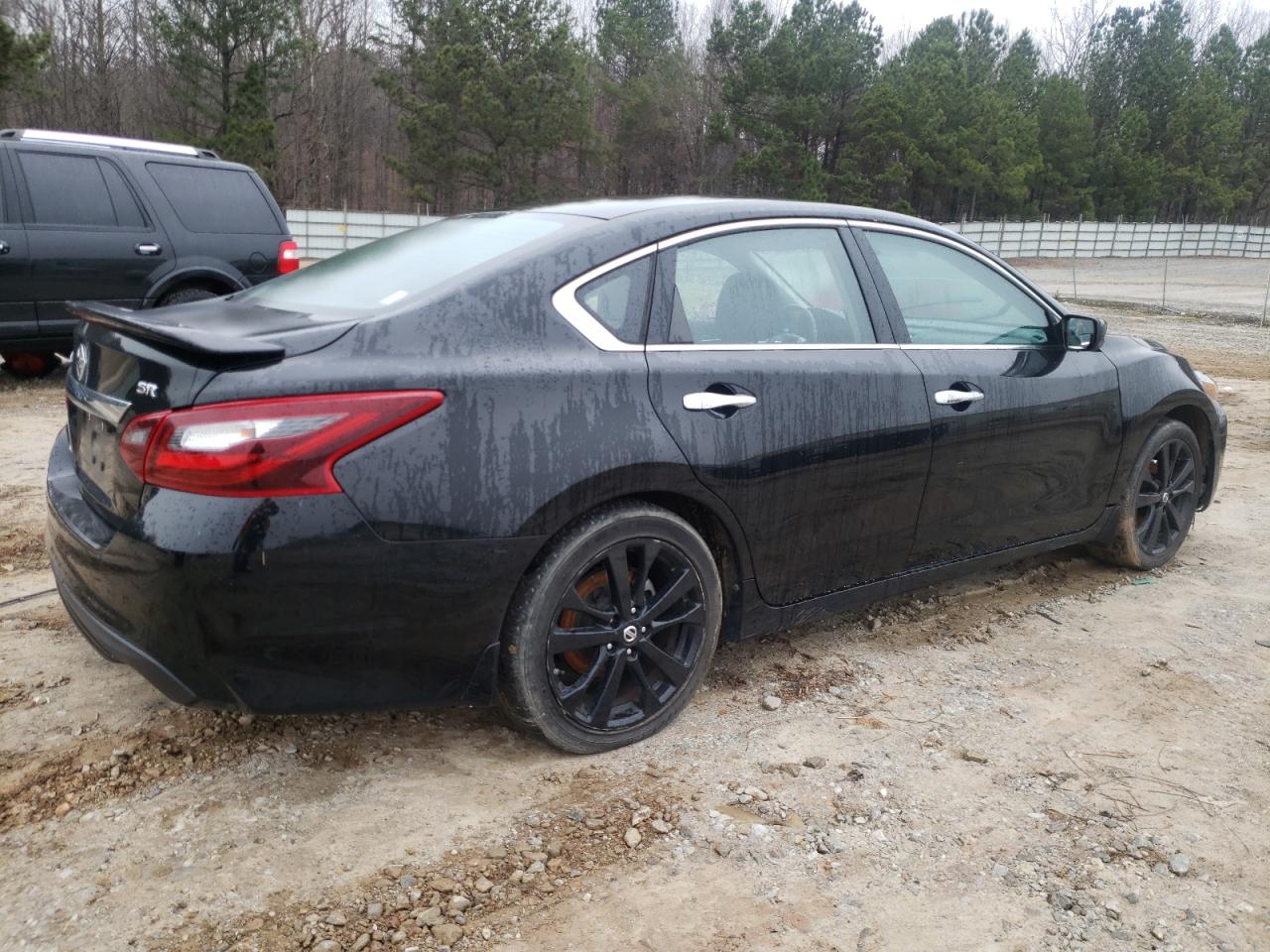 2017 Nissan Altima 2.5 VIN: 1N4AL3APXHC208735 Lot: 69949402