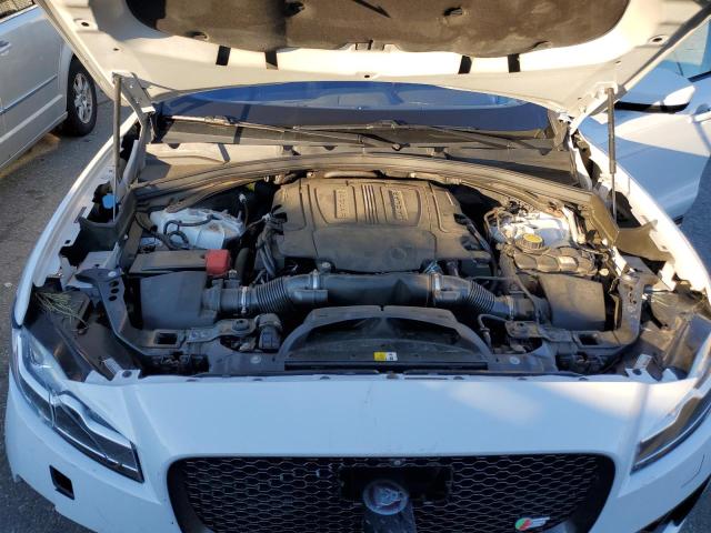 SADCM2BV8HA071320 Jaguar F-Pace