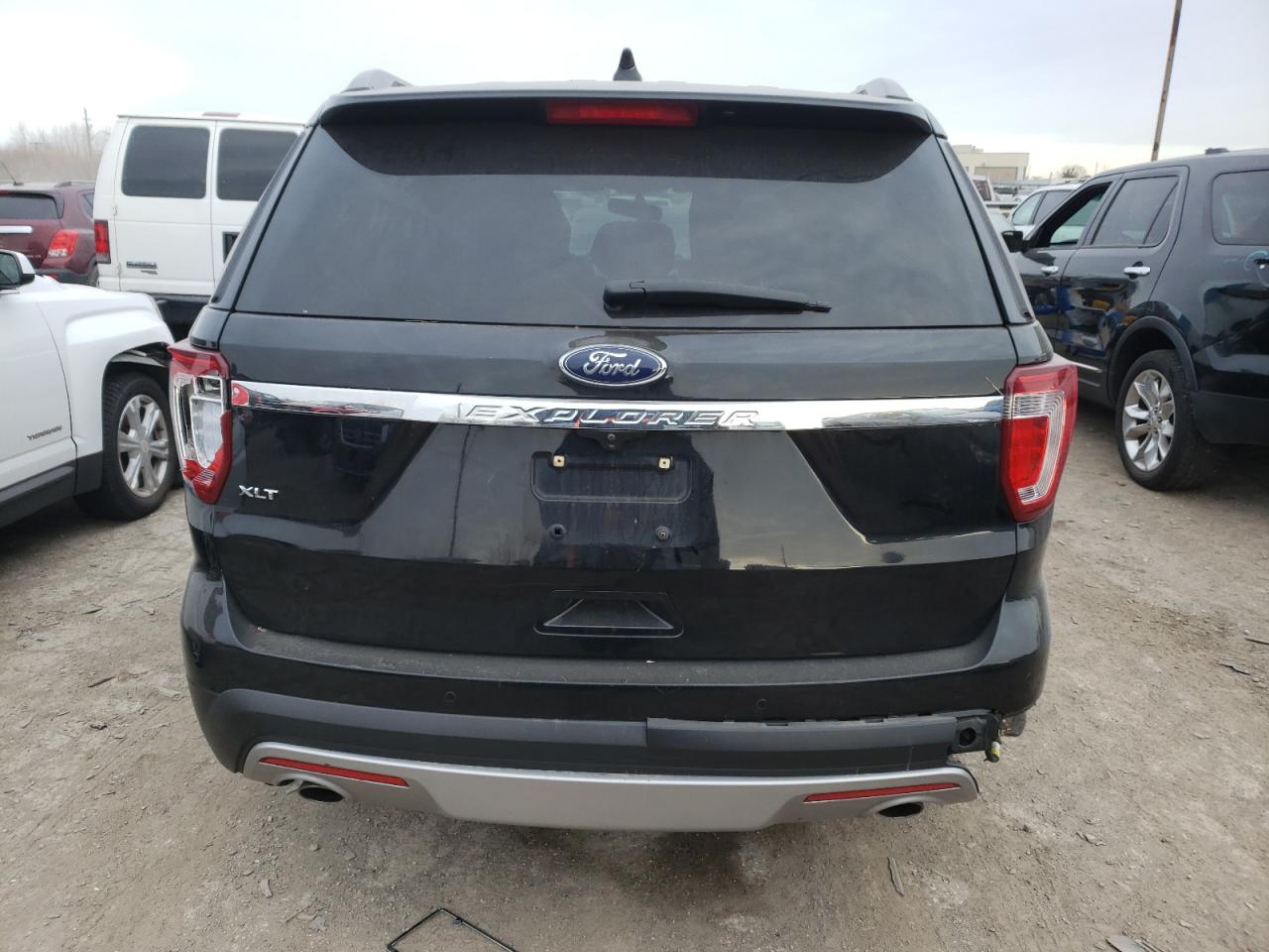 1FM5K7D84HGE01896 2017 Ford Explorer Xlt