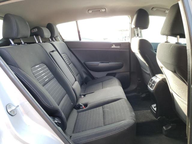 KNDPMCAC5J7444951 KIA Sportage Lx