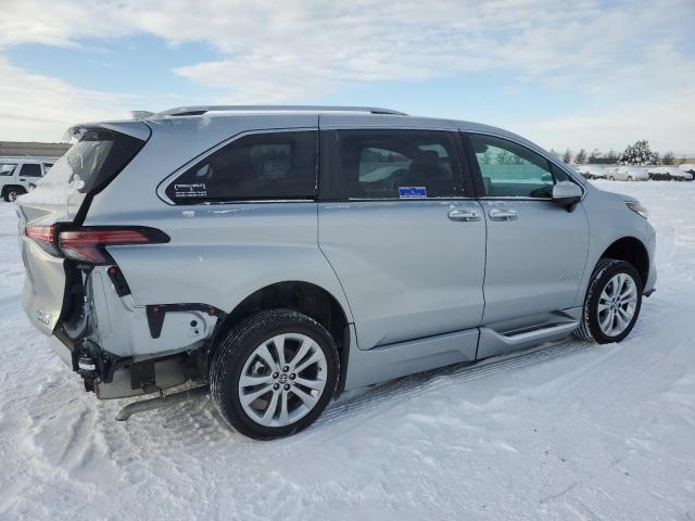 2022 TOYOTA SIENNA LIM 5TDERKECXNS121858