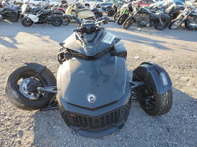 2022 CAN-AM SPYDER ROA - 2BXRDDD20NV000373