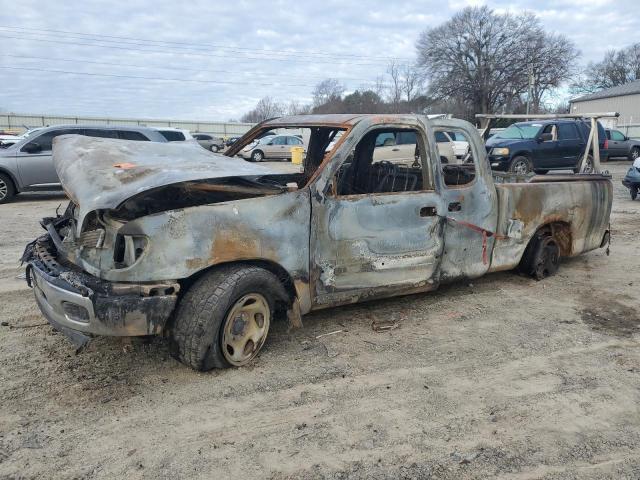 Salvage cars for sale from Copart Chatham, VA: 2000 Toyota Tundra ACC