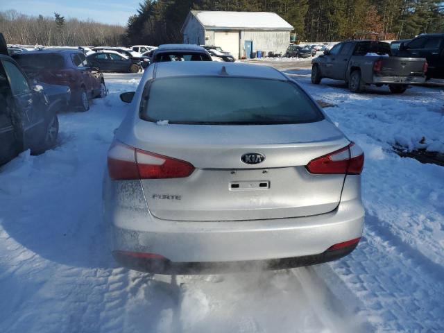 KNAFX4A6XE5104499 KIA FORTE LX