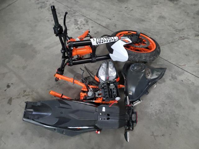 2021 KTM 890 DUKE R - VBKTU9405MM811306