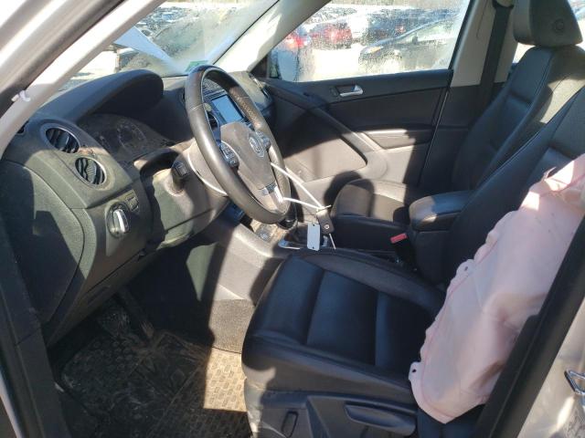 2017 VOLKSWAGEN TIGUAN S - WVGBV7AXXHK010500